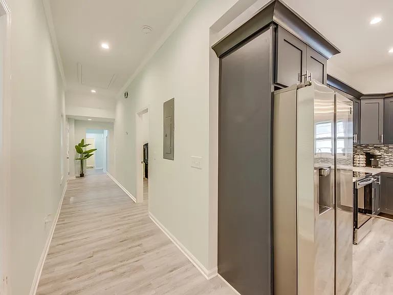 805 Coleman St SW — Photo 10
