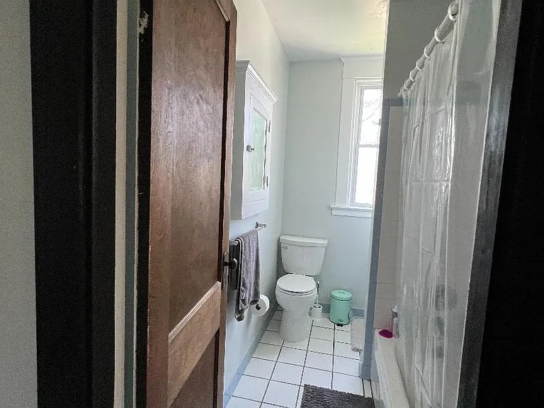 2808 Madison Rd — Photo 3