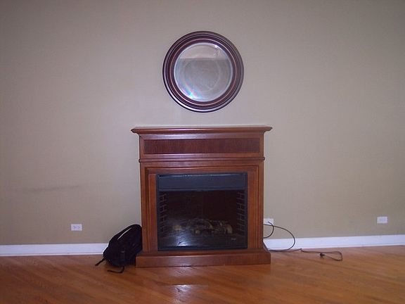 2nd image of 4746 S Forrestville Ave APT 2S