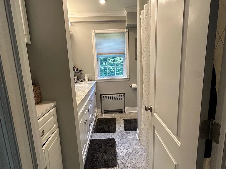 603 Manhattan Ave #1 — Photo 16