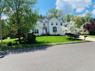 67 Westminster Dr, Voorhees, NJ 08043