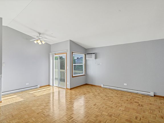 5th image of 1351 Cunat Ct APT 3B