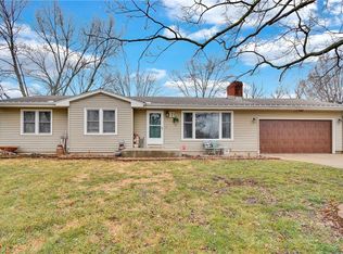 1603 Lee Ln, Pleasant Hill, MO 64080