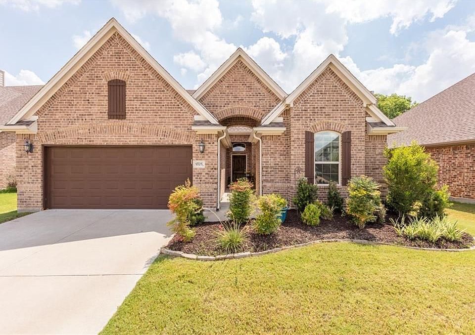 1st image of 9705 Mullins Crossing Dr