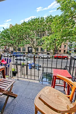 Rented by Douglas Elliman | media 6