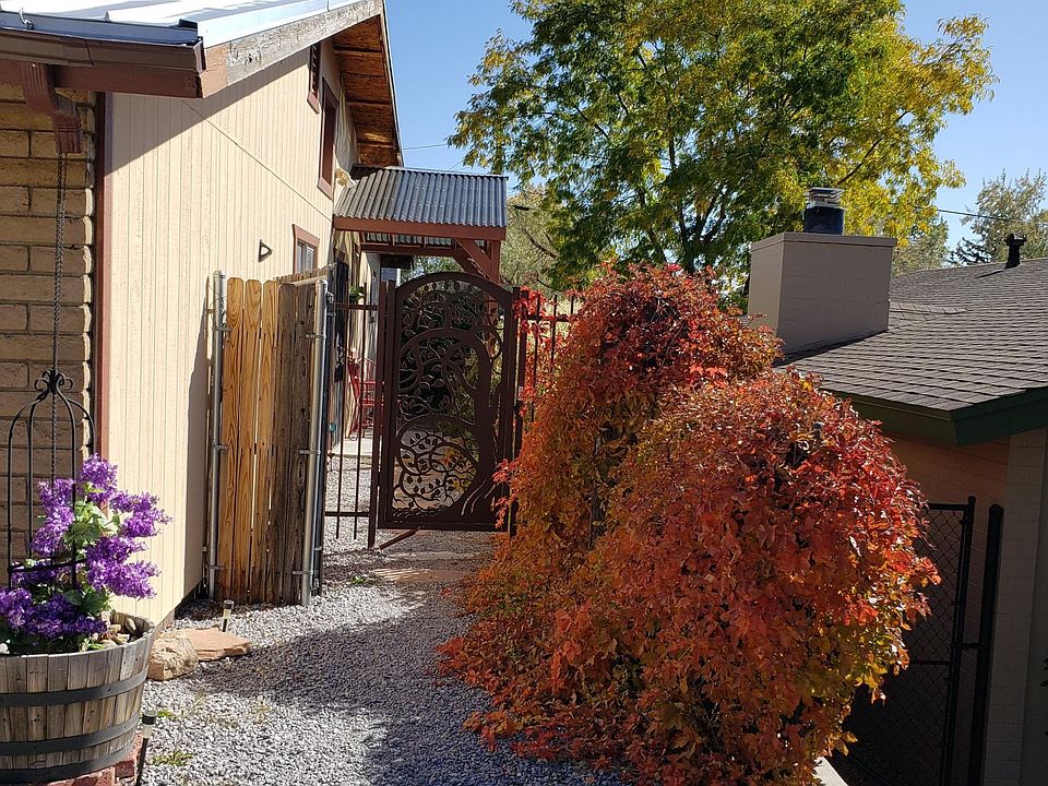 Apt front view with parking