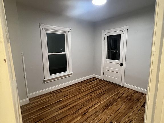 4th image of 214 Hager St #1