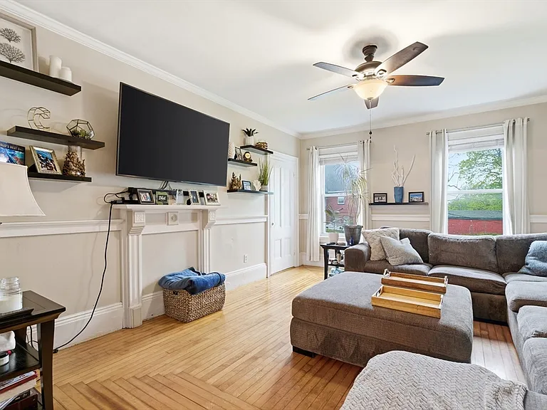 5 Osgood Pl #C — Photo 10