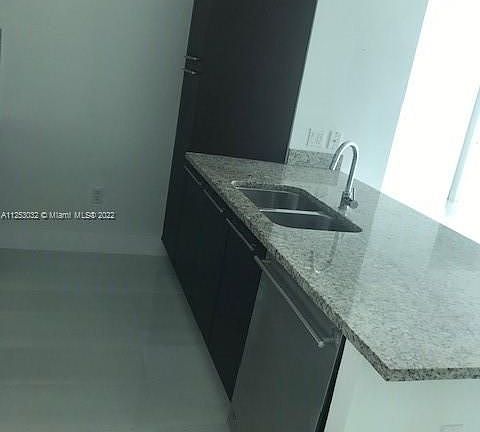 5th image of 950 Brickell Bay Dr APT 4704