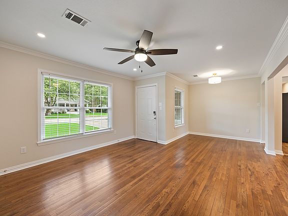 3rd image of 708 Nash St
