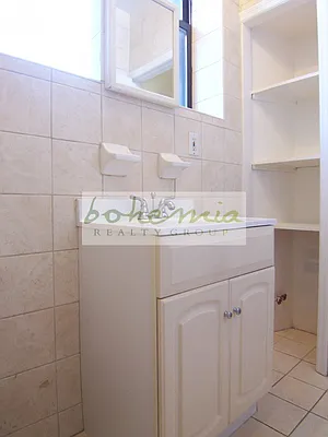 Rented by Bohemia Realty Group | media 21