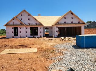 97 Lauren Ct #48, Statham, GA 30666