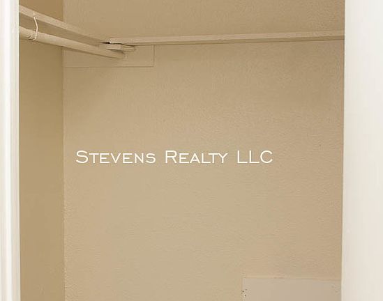3rd image of 2110 NW Lindy Ave APT E228