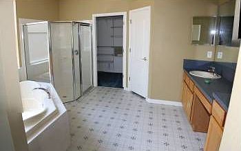 4th image of 21450 Cormorant Cove Dr