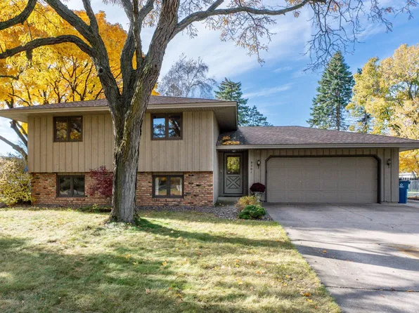 9501 Revere Ln N, Maple Grove, MN 55369