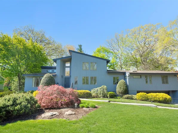 155 Barton Road, White Plains, NY 10605