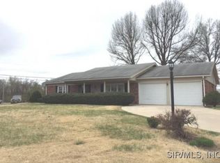 2213 Wedgewood Dr, Alton, IL