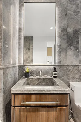 Sold by Compass | media 7