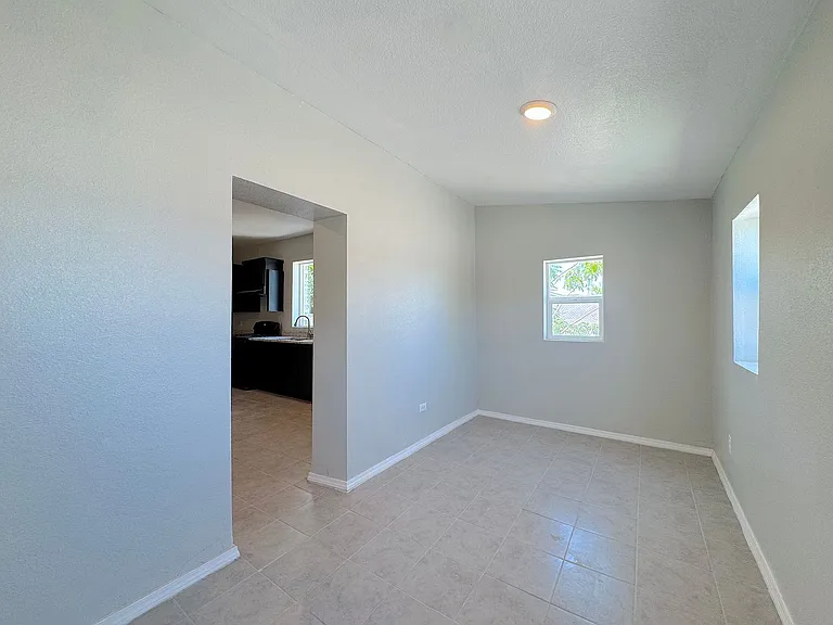 231 Francis St — Photo 22