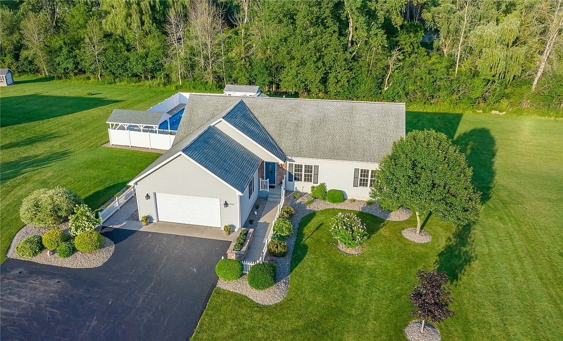 4043 Lincoln Way, Geneva, NY 14456 Zillow