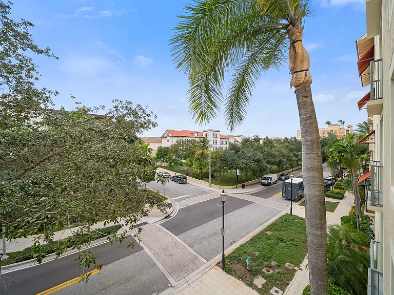 720 S Sapodilla Ave #301 — Photo 18