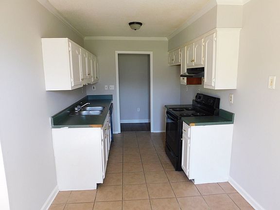 3rd image of 3815 Shadow Oaks Pkwy