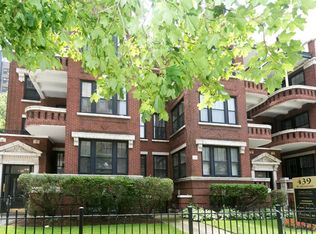 439 W Melrose St #C2, Chicago, IL 60657