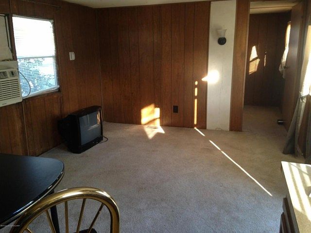 2nd image of 4104 S Monroe St