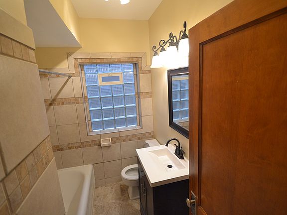 3rd image of 6127 W School St