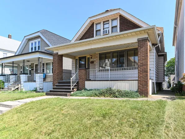 2948 South 9th PLACE, Milwaukee, WI 53215