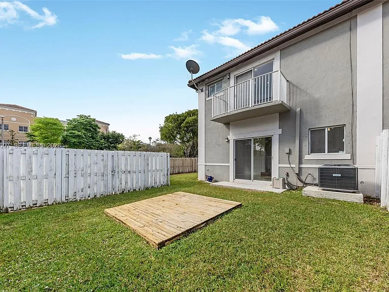 2897 SW 129th Way — Photo 13