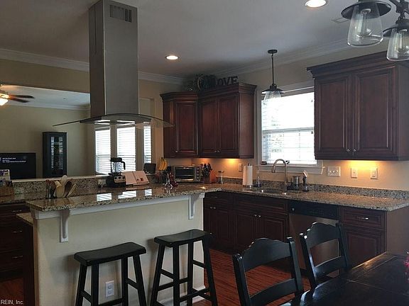 5th image of 8636 Sturgis St