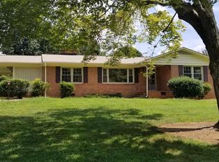 181 Henderson Rd, Roxboro, NC 27573