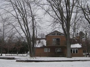 W9820 Bighorn Dr, Wautoma, WI 54982