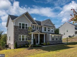 24 Granville Dr, Fredericksburg, VA 22405