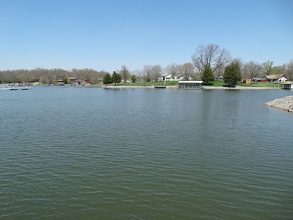 4th image of 615 Dongola Ct