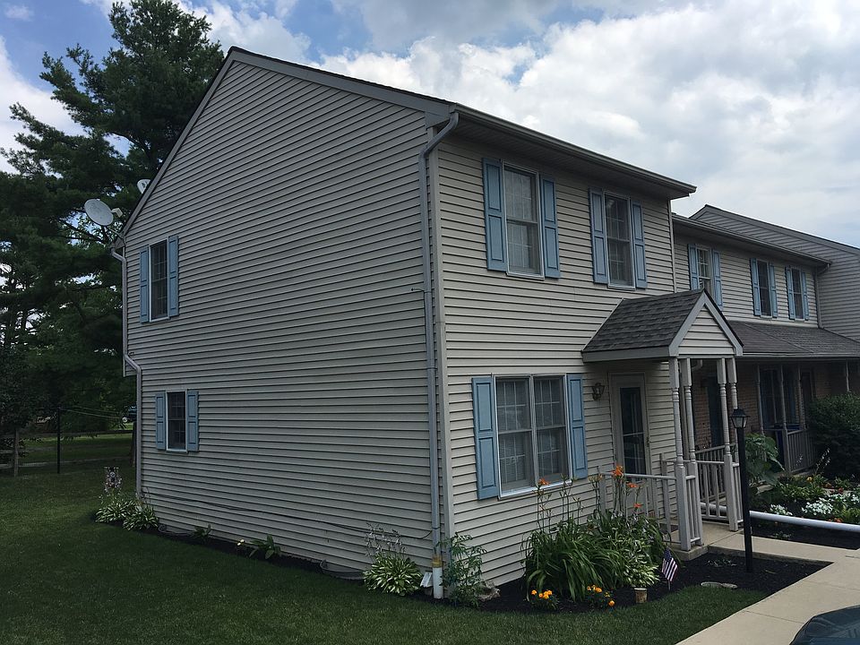 80 Diller Ave., New Holland