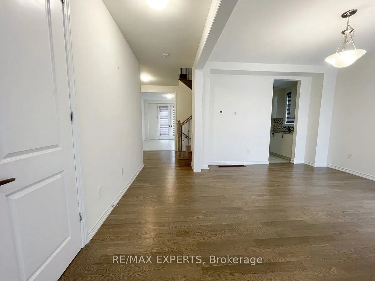 4 bed, $3,200 — Photo 4