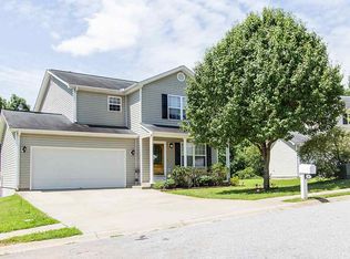 10 Laurelhurst Ct, Greer, SC 29650