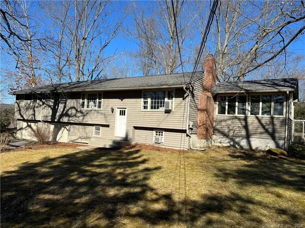 4 Oak Drive, Marlborough, CT 06447
