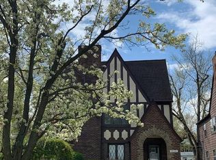 18428 Winslow Rd #1, Beachwood, OH 44122