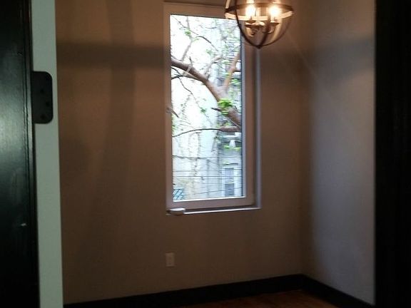 4th image of 372 Palmetto St #14