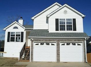 405 Hillcrest Cmns, Canton, GA 30115