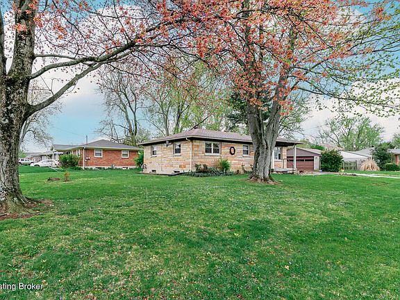 3rd image of 7118 Uranus Dr
