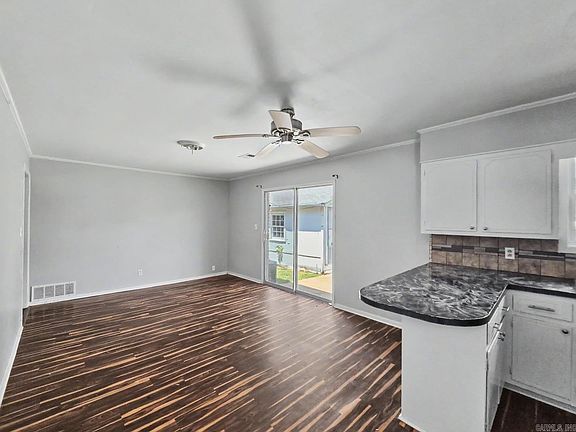 5th image of 2907 Case St