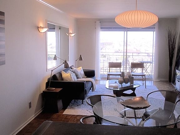 3rd image of 3822 19th St APT 10