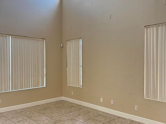 2nd image of 1905 S 113TH Drive