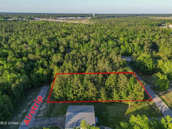 0 Coelho Way #85, Diamondhead, MS 39525