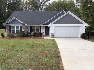 1004 Osprey Ln, China Grove, NC 28023