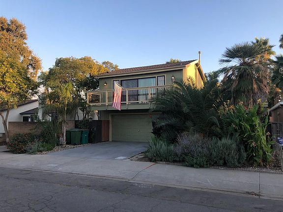 3rd image of 2240 Newbury Cir